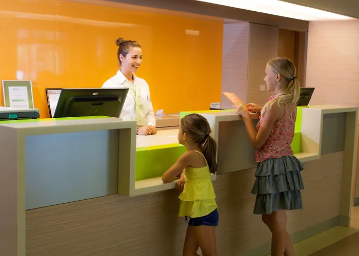 Otel Family Vespera 4*