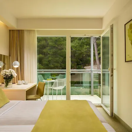 Family Vespera 호텔 말리로시니