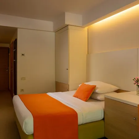 Family Vespera Hotel