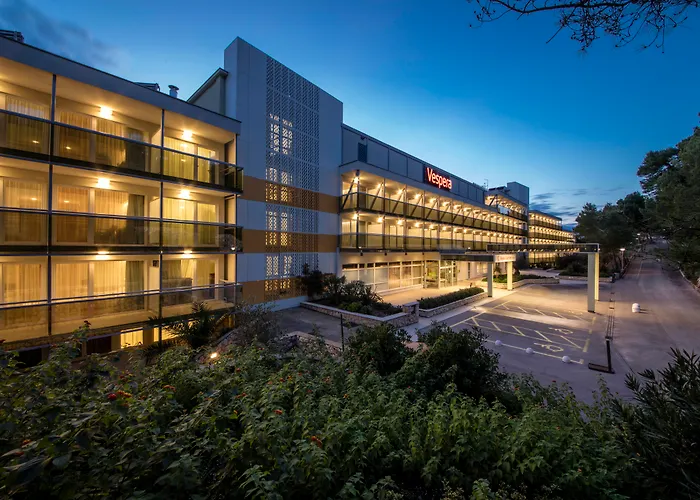 Family Vespera Hotel 4*